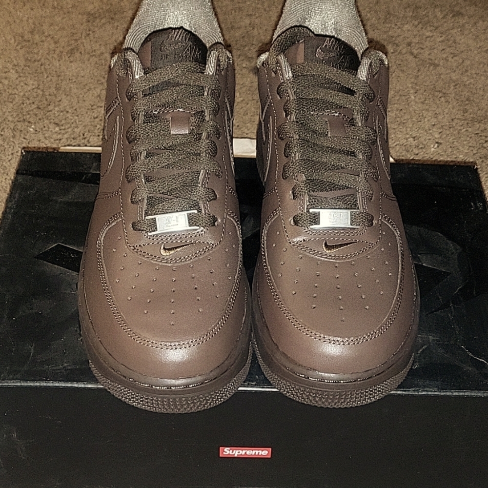 Nike Brown Sneakers with Minimalist Design
